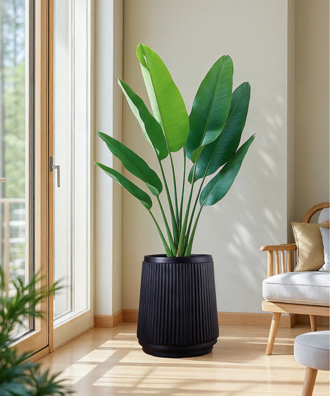 Amsterdamn Muse Fiberglass Planter