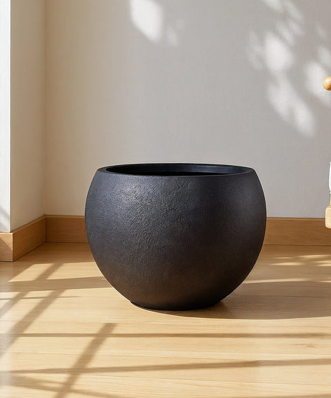 Syndey Silhouette Fiberglass Planter