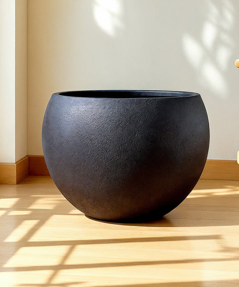 Syndey Silhouette Fiberglass Planter