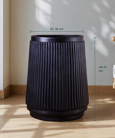 Amsterdam Muse Fiberglass Planter