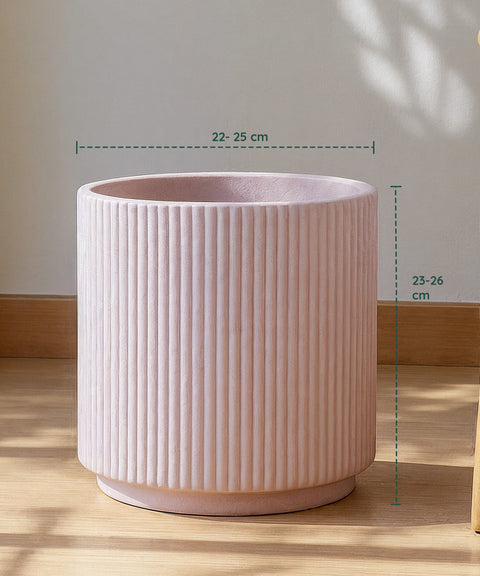 Manhattan Bloom Fiberglass Planter