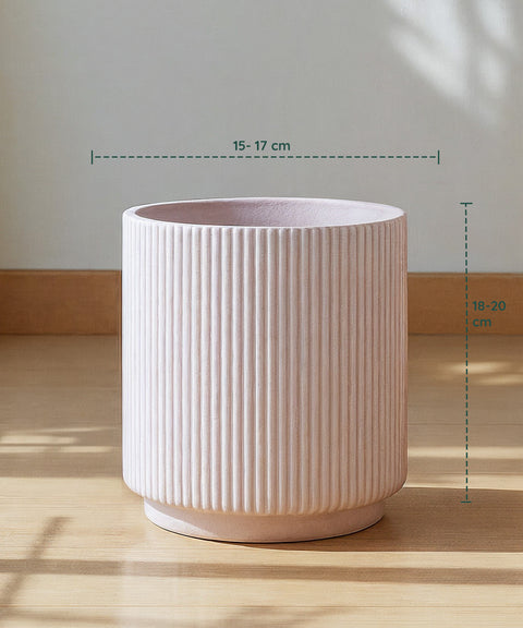 Manhattan Bloom Fiberglass Planter