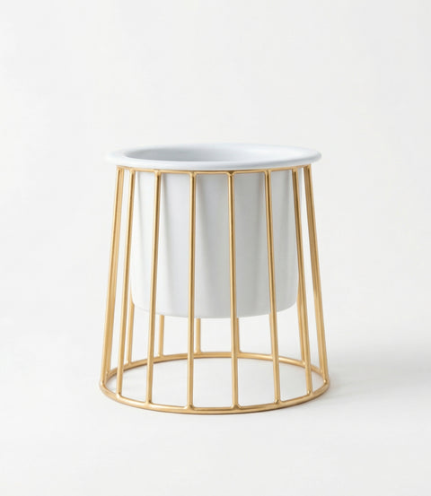 Kyari Designer Mettalic Pot